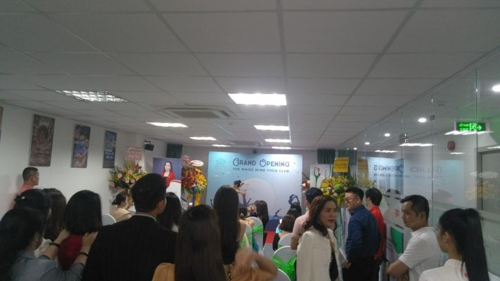 Su Kien Khai Truong 04